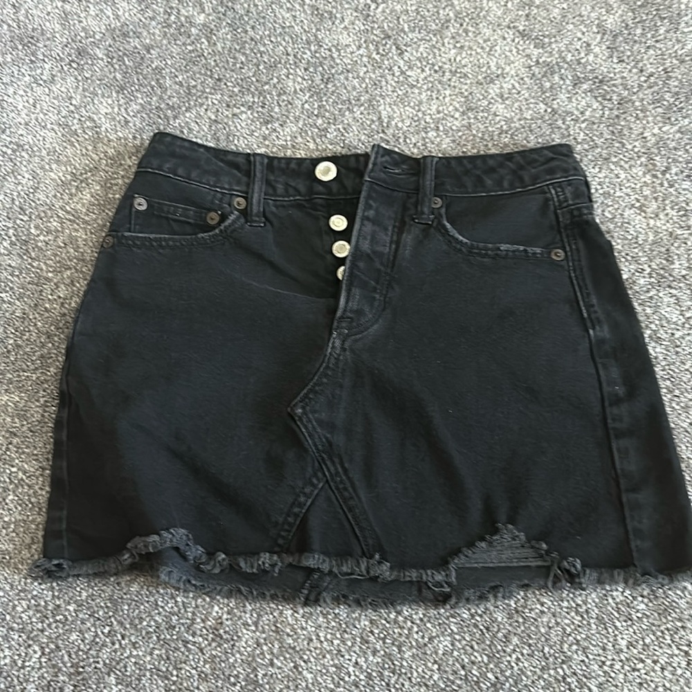 American Eagle Black jean skirt